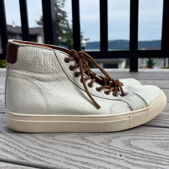 Frye Men’s White Leather Sneaker Mid Lace Walker Size 7M Made In USA
